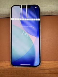 iPhone16e 128GB 화이트 본체