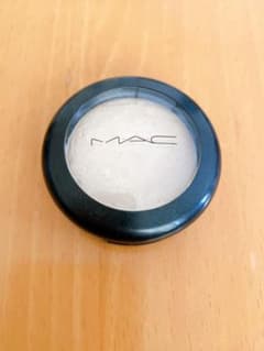 M・A・C クリーム カラーベースのサムネイル