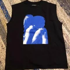 misbhv ノースリーブ Tシャツのサムネイル