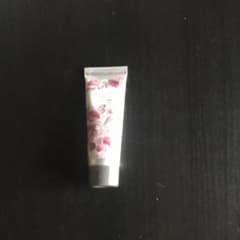 ローラアシュレイ　ハンドクリームのサムネイル