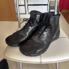 NIKE ミッドカットスニーカー オールブラックのサムネイル