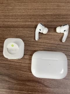 【最終値下げ】Apple AirPods Proのサムネイル