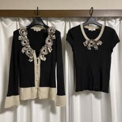 黒とベージュのカーディガンセッSuper Beautyのサムネイル