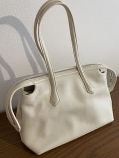 美品 VASIC GRAF mini トートバッグ tomorrowland別注のサムネイル
