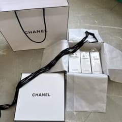 CHANELの空き箱のサムネイル