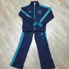 adidasジャージ上下130〜140のサムネイル