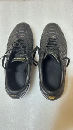 ブラック サッカースパイク　ATHLETA アスレタのサムネイル
