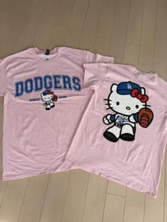 大人気】ドジャース×ハローキティ コラボTシャツ 大谷翔平Mサイズ1枚 