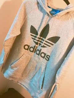 adidas★パーカーのサムネイル
