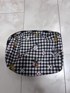 LeSportsac 이상한 나라의 앨리스 파우치