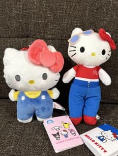 サンリオキャラクターズ ふんわりほっぺがま口ポーチ ハローキティ　あしながキティ