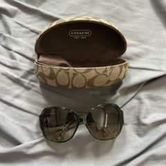 COACH サングラス 専用ケース付きのサムネイル
