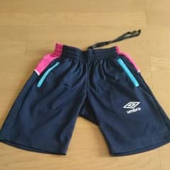 アンブロ １３０ 紺 ハーフパンツのサムネイル