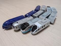 【値下げ】中古美品　プラレールまとめ売り　6台のサムネイル