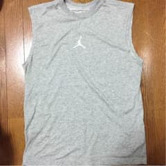 Jordan ノースリーブシャツのサムネイル