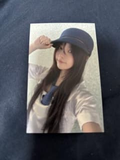 ILLIT モカ bomb TSUTAYA トレカ ラキドロ - メルカリ