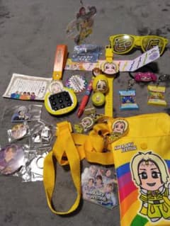 チ*ツ様 リアルピース ライブグッズ まとめ売りのサムネイル