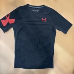 UNDER ARMOUR HeatGear アンダーシャツ SMのサムネイル