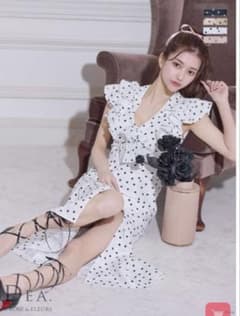 ROBE de FLEURS フリルxリボンドットロングキャバドレス - メルカリ