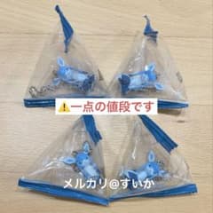 ポケモン　しっぽみてみて　ボールチェーン付きフィギュア　グレイシア