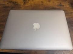 MacBook Air 13インチ 2015 (256GB)のサムネイル