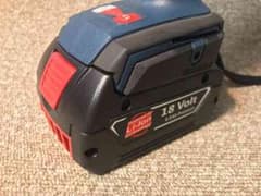 BOSCH ボッシュ18V 6.0Ah　 リチウムイオンバッテリー　新品のサムネイル