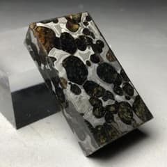 パラサイト隕石 隕石 石鉄隕石 セリコ隕石 美品 重さ約72g 台付