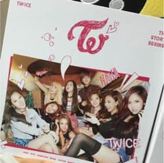 TWICEのサムネイル