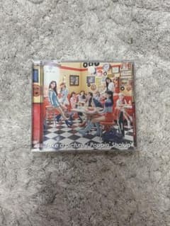 NiziU Take a picture / Poppin' Shakin'のサムネイル