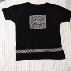 ブラック 半袖Tシャツ 幾何学模様 プリント　L寸ゆったりのサムネイル