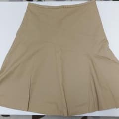 【美品】GAP マーメイド コットンフレアスカートのサムネイル