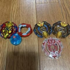 ✨ベイブレード✨バーストよくわからんセットのサムネイル