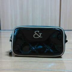 ＆by P＆D黒ポーチ♪のサムネイル