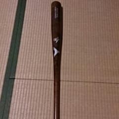 硬式木製バットのサムネイル