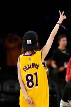 LAKERS LE SSERAFIM CHAEWON 81 ユニフォームのサムネイル