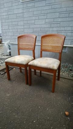 マルニ木工の椅子　二脚です。札幌家具のサムネイル