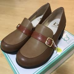 【送料込み】 byあしながおじさん 厚底ローファー 新品タグ付きのサムネイル