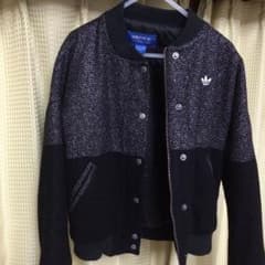 アディダスオリジナルス アウターのサムネイル