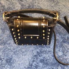 ZARA スタッズ付きショルダーバッグのサムネイル
