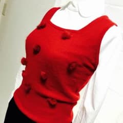 ② ヴィンテージ ニット セーター ファー 赤 レッド レア 美品 ベストのサムネイル