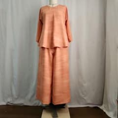 ハンドメイド 着物リメイク セットアップ サーモンピンク正絹のサムネイル