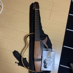 サイレントギターのサムネイル