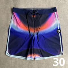 hurley ステージショーツ オレンジ×ネイビー 30 - メルカリ