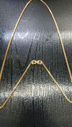 GIVENCHYのチェーンのサムネイル