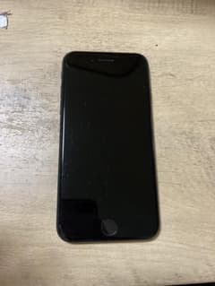 iPhone SE第二世代（ブラック）バッテリー最大容量74% - メルカリ