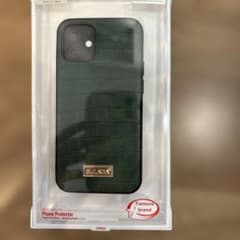 新品未使用品　iPhone12 mini グリーン　レザー型押し調　スマホケースのサムネイル