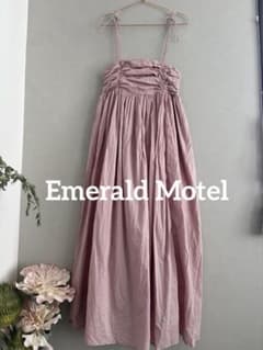 Emerald Motel エメラルドモーテル ギャザーキャミワンピース ピンク