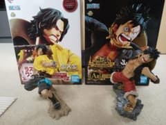 ワンピースフィギュア✕2体　6月22日迄！のサムネイル