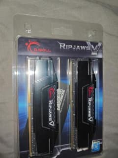 G.SKILL RIPJAWS V DDR4 32GB (16GBx2) - 3