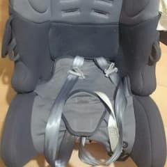 チャイルドシート　引き取り可のサムネイル